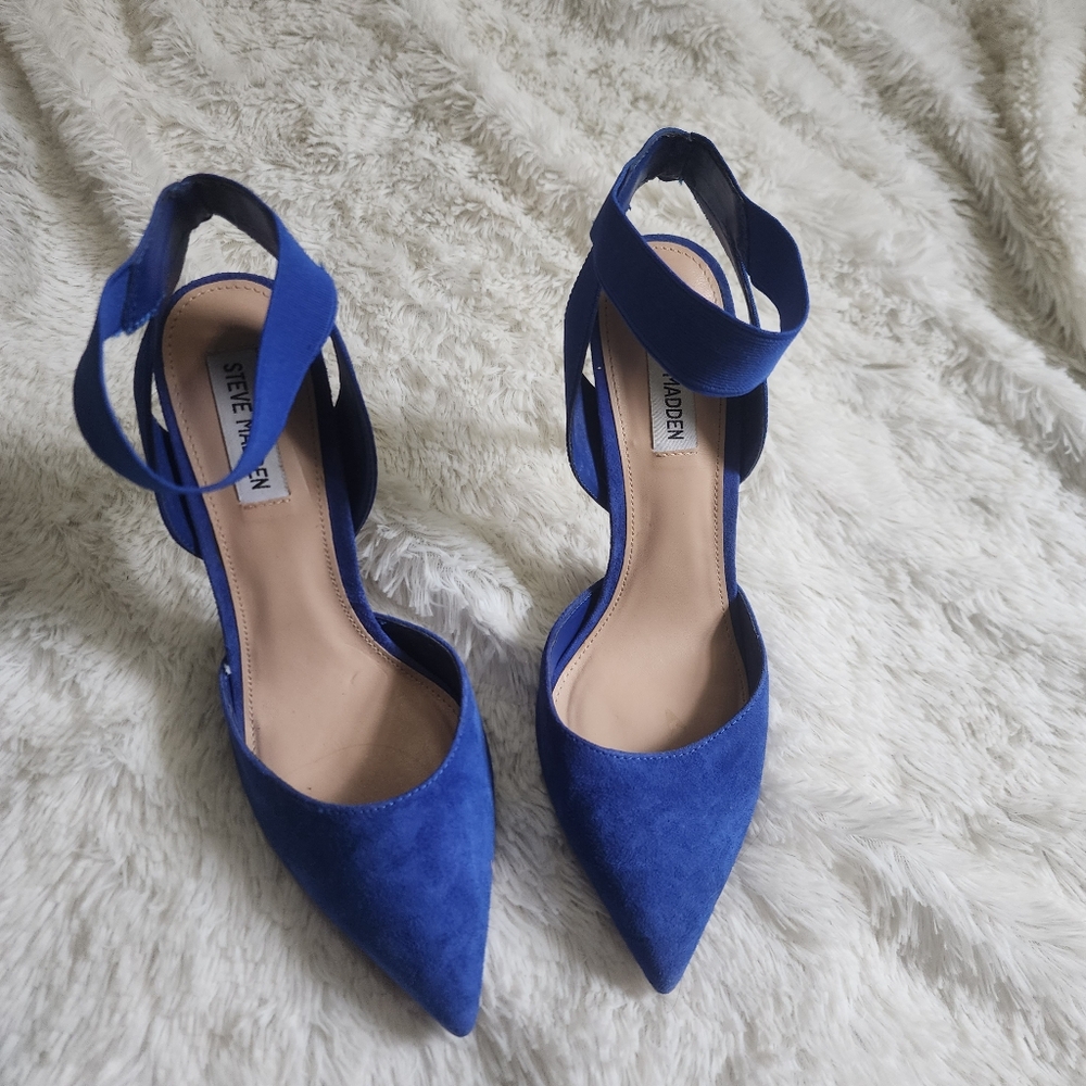 Steve Madden Royal Blue Suede Pointed Toe Ankle Strap Heels - Picture 5 of 7